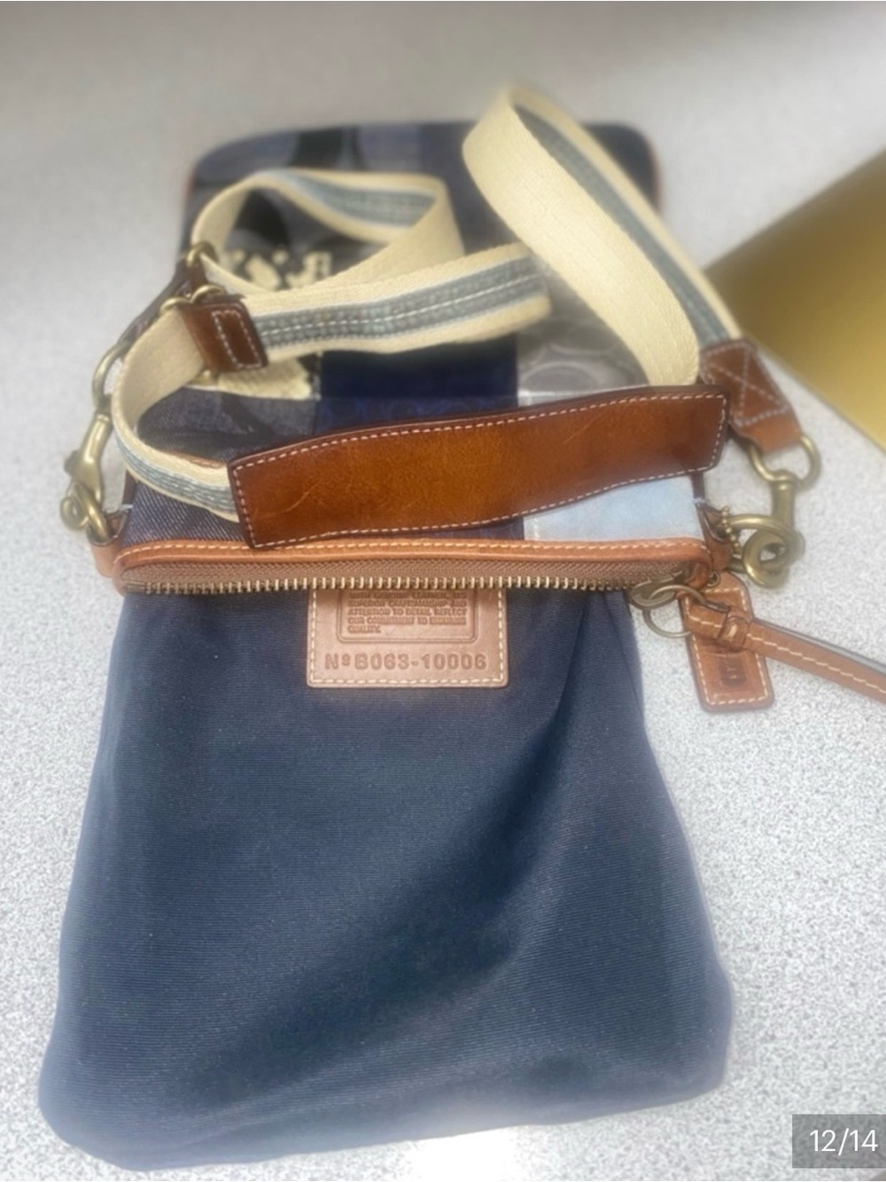 Limited Edition Coach Signature Denim Patchwork Swingpack Crossbody Bag - Picture 10 of 12